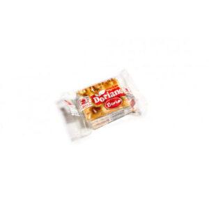 Crackers salato in superficie di forma rettangolare. Doriano.